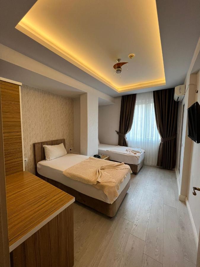 Grand Black Hotel Mersin  Buitenkant foto