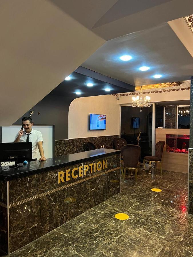 Grand Black Hotel Mersin  Buitenkant foto